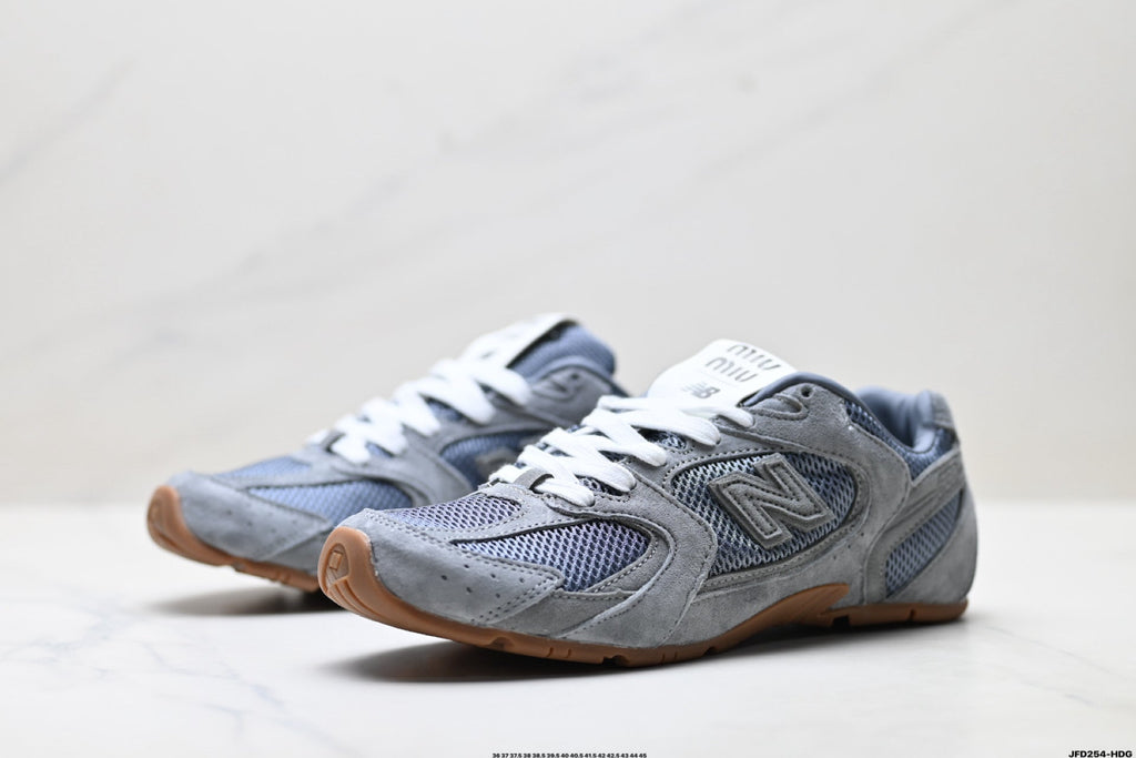 530 SL Retro Sneakers – Grey Gum